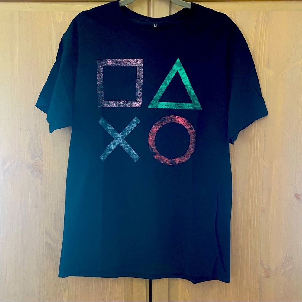 Men’s PlayStation black tee shirt size Large
